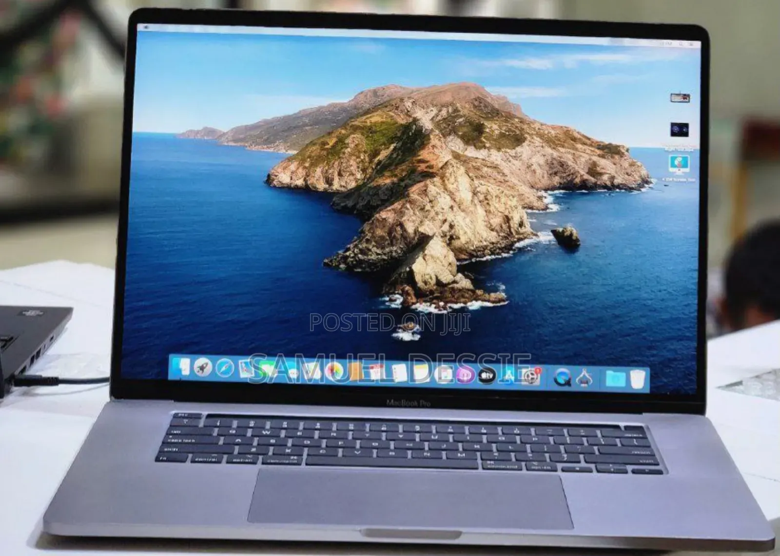 New Laptop Apple MacBook Pro 2019 32GB Intel Core I9 SSD 1T