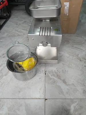 Photo - የዘይት መጭመቂያ ማሽን