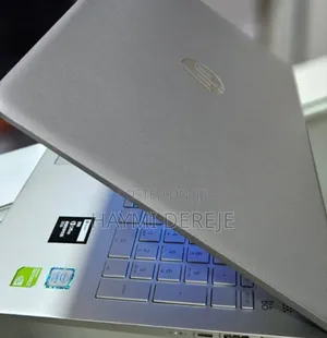 Photo - New Laptop HP Pavilion 15 8GB Intel Core I5 SSD 1T