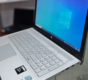 New Laptop HP Pavilion 15 8GB Intel Core I5 SSD 1T