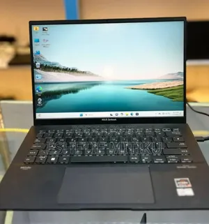 Photo - New Laptop Asus 16GB AMD Ryzen 5 SSD 512GB