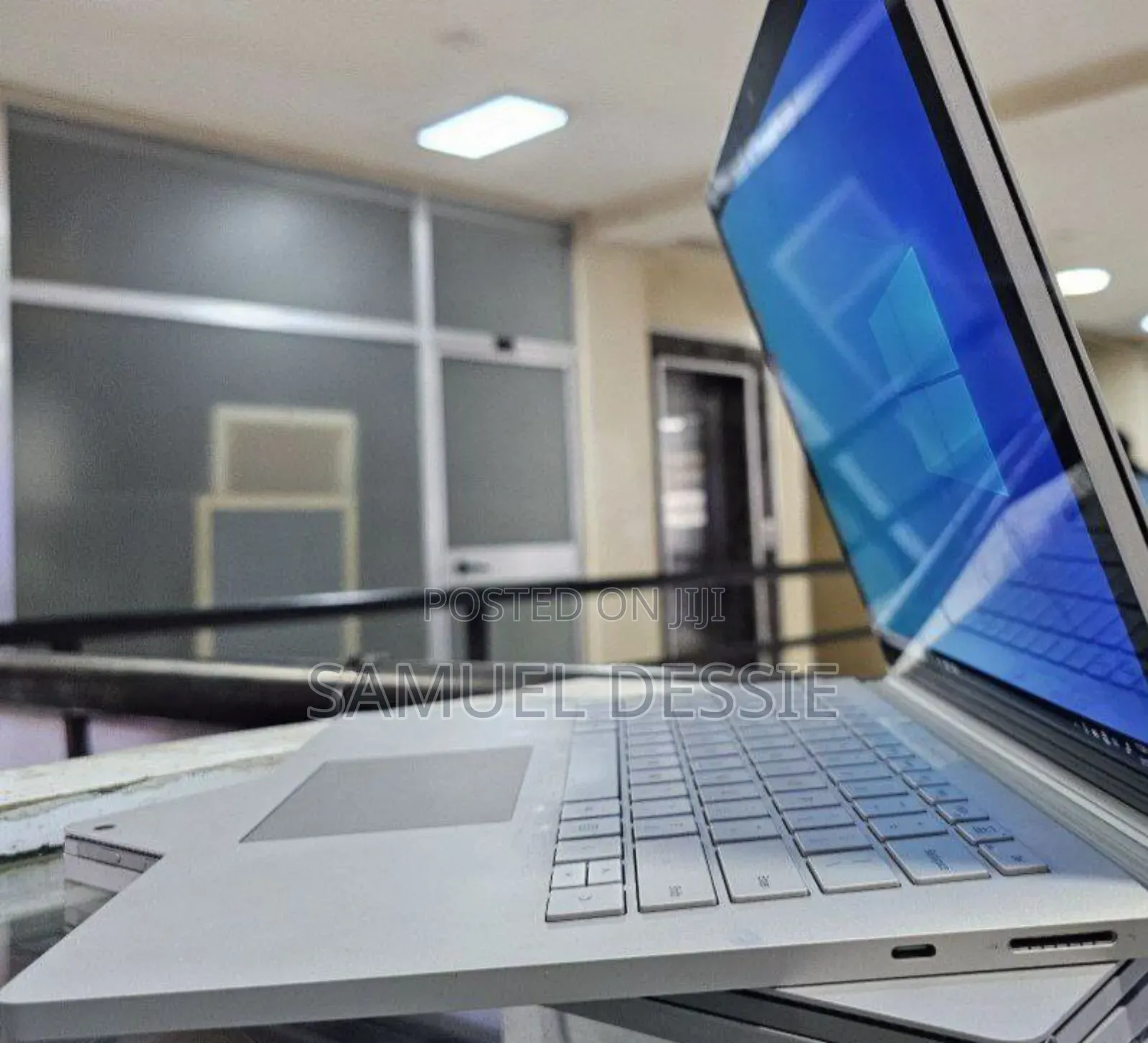 New Laptop Microsoft Surface Book 3 16GB Intel Core I7 SSD 256GB