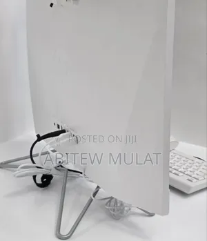 New Desktop Computer HP 200 G4 All-in-One 8GB Intel Core I3 HDD+SSD 1T