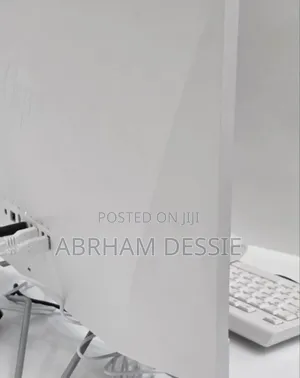 New Desktop Computer HP 8GB Intel Core I3 SSD 256GB