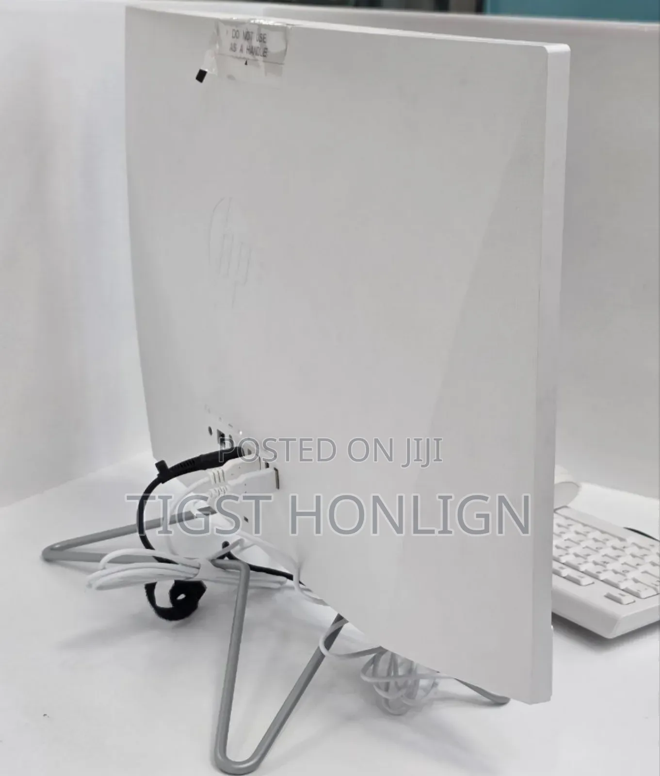 New Desktop Computer HP 200 G4 All-in-One 8GB Intel Core I3 HDD+SSD 1T