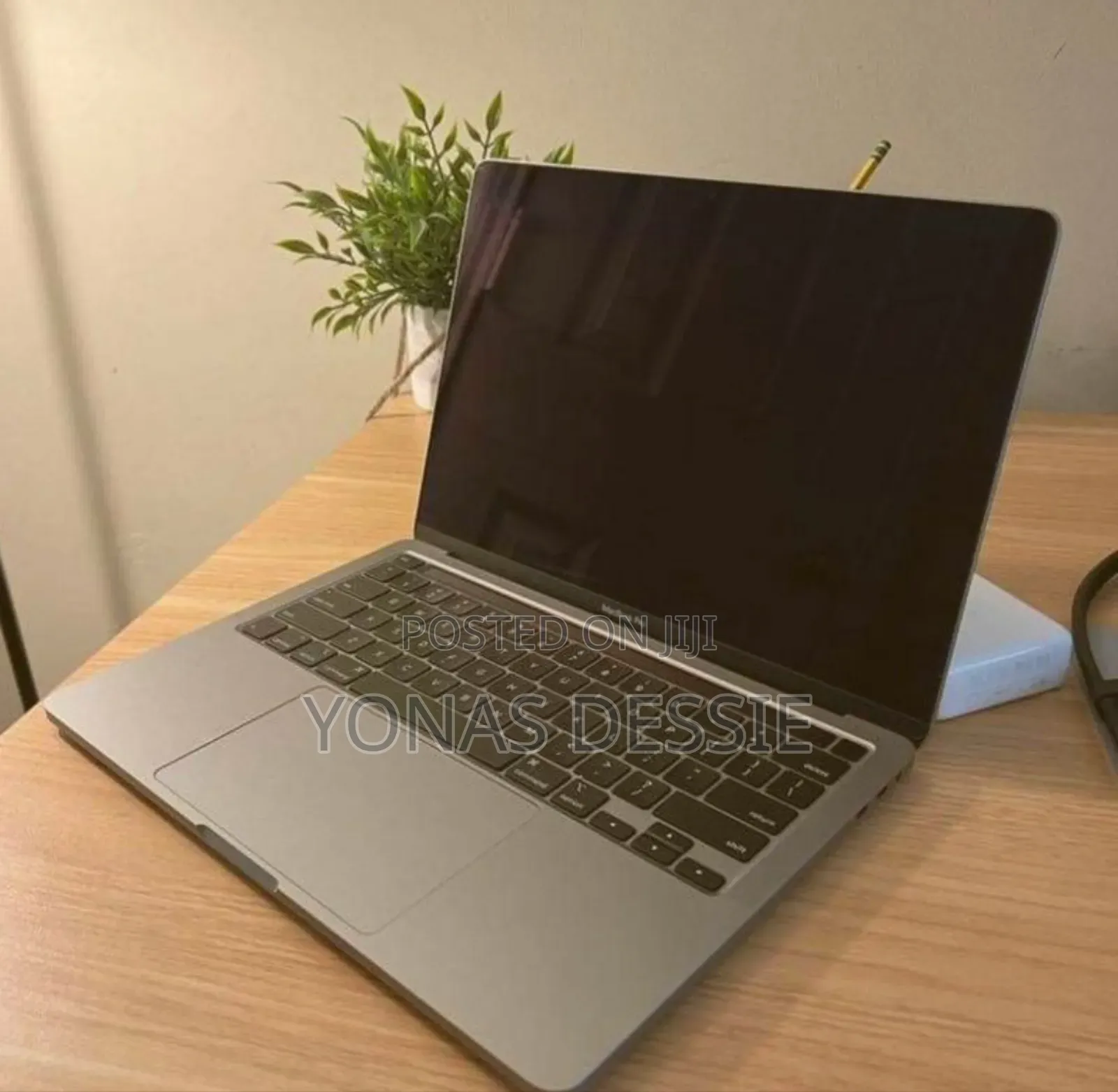 New Laptop Apple MacBook Pro 2019 64GB Intel Core i9 SSD 512GB