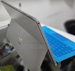 Photo - New Laptop Microsoft Surface Pro 8GB Intel Core I7 SSD 128GB