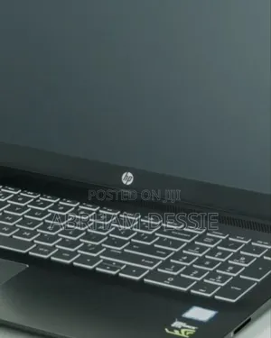 New Laptop HP 8GB Intel Core I7 SSD 256GB