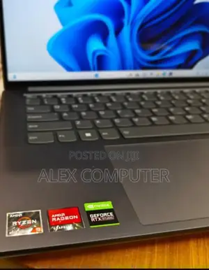 New Laptop Lenovo 32GB AMD Ryzen 9 SSD 512GB