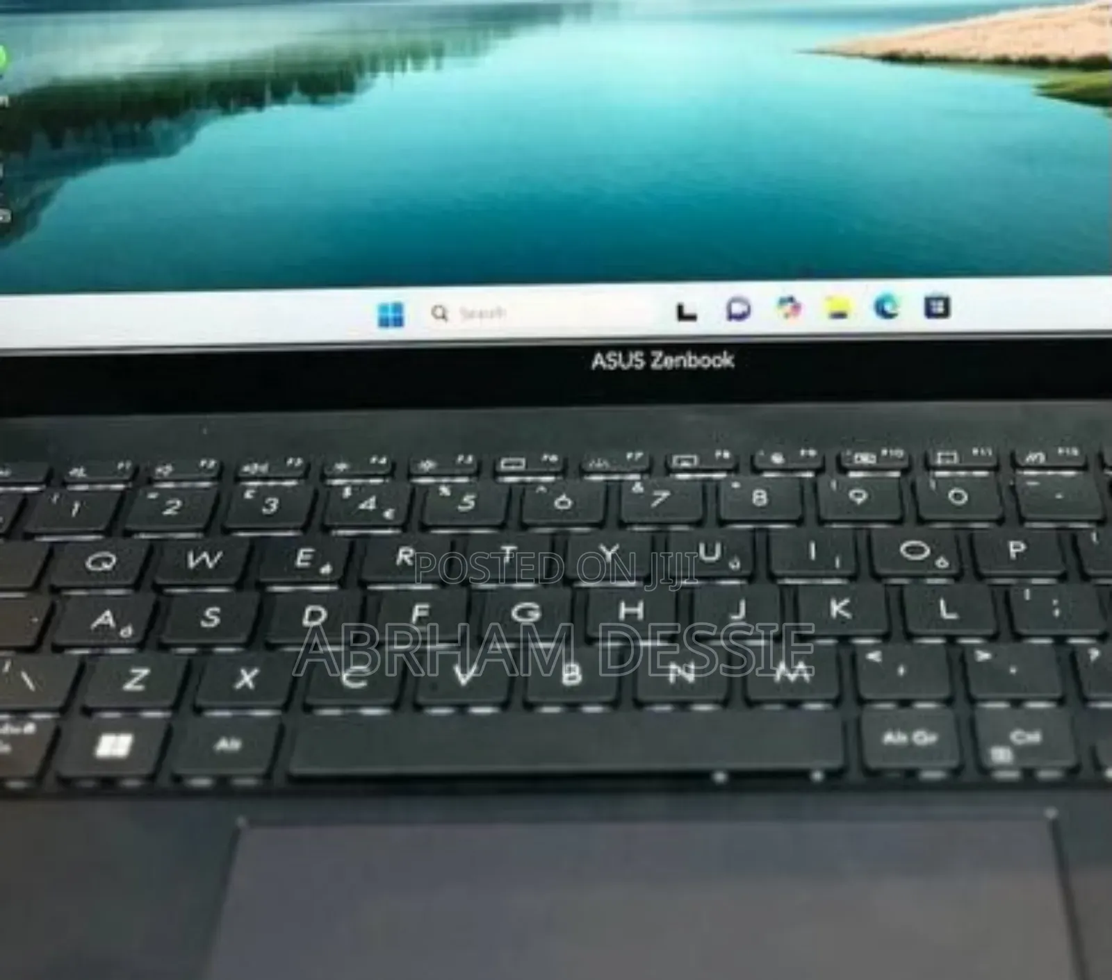 New Laptop Asus 16GB AMD Ryzen 5 SSD 512GB