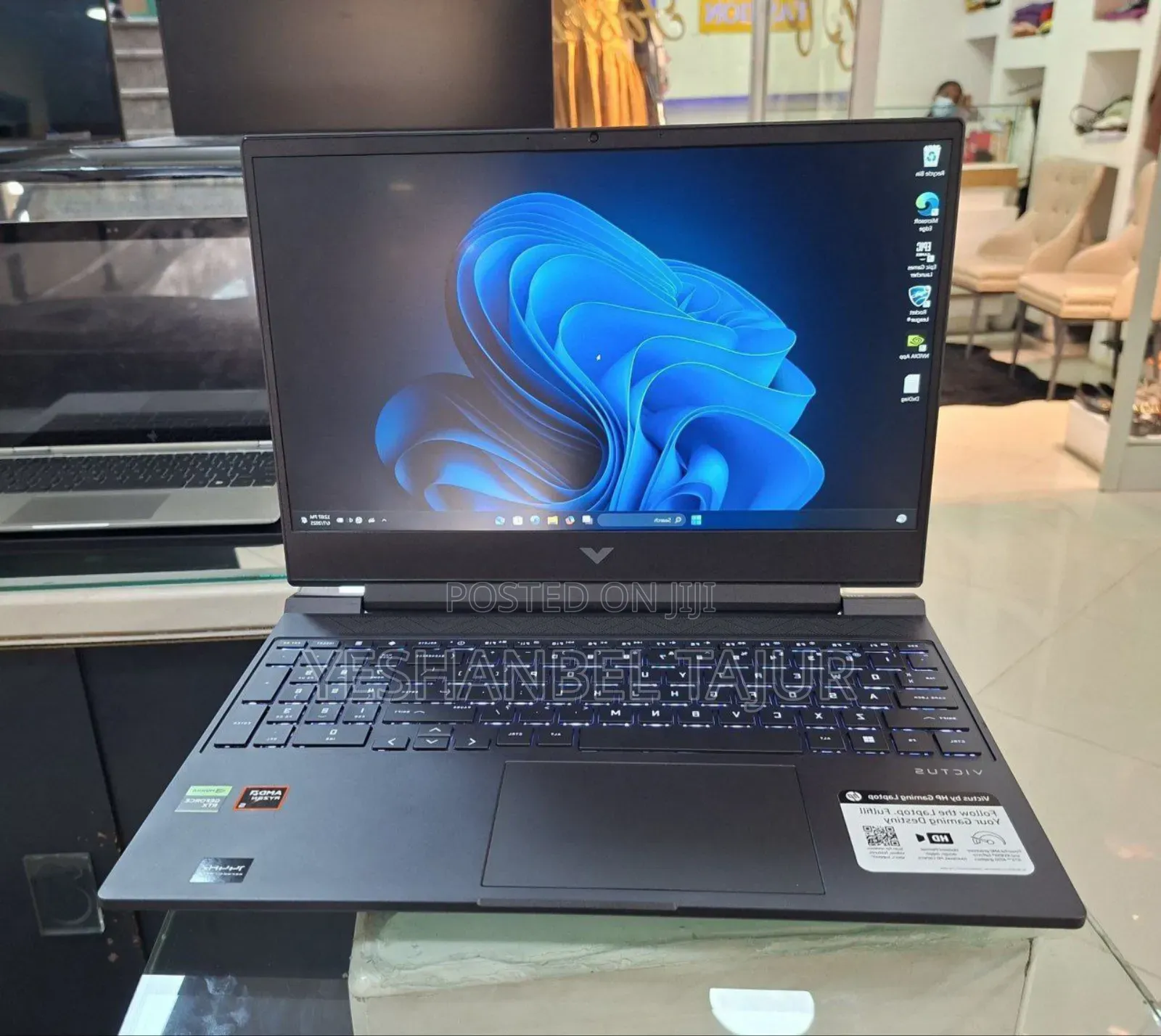 New Laptop HP Victus 15 16GB AMD Ryzen 5 SSD 512GB