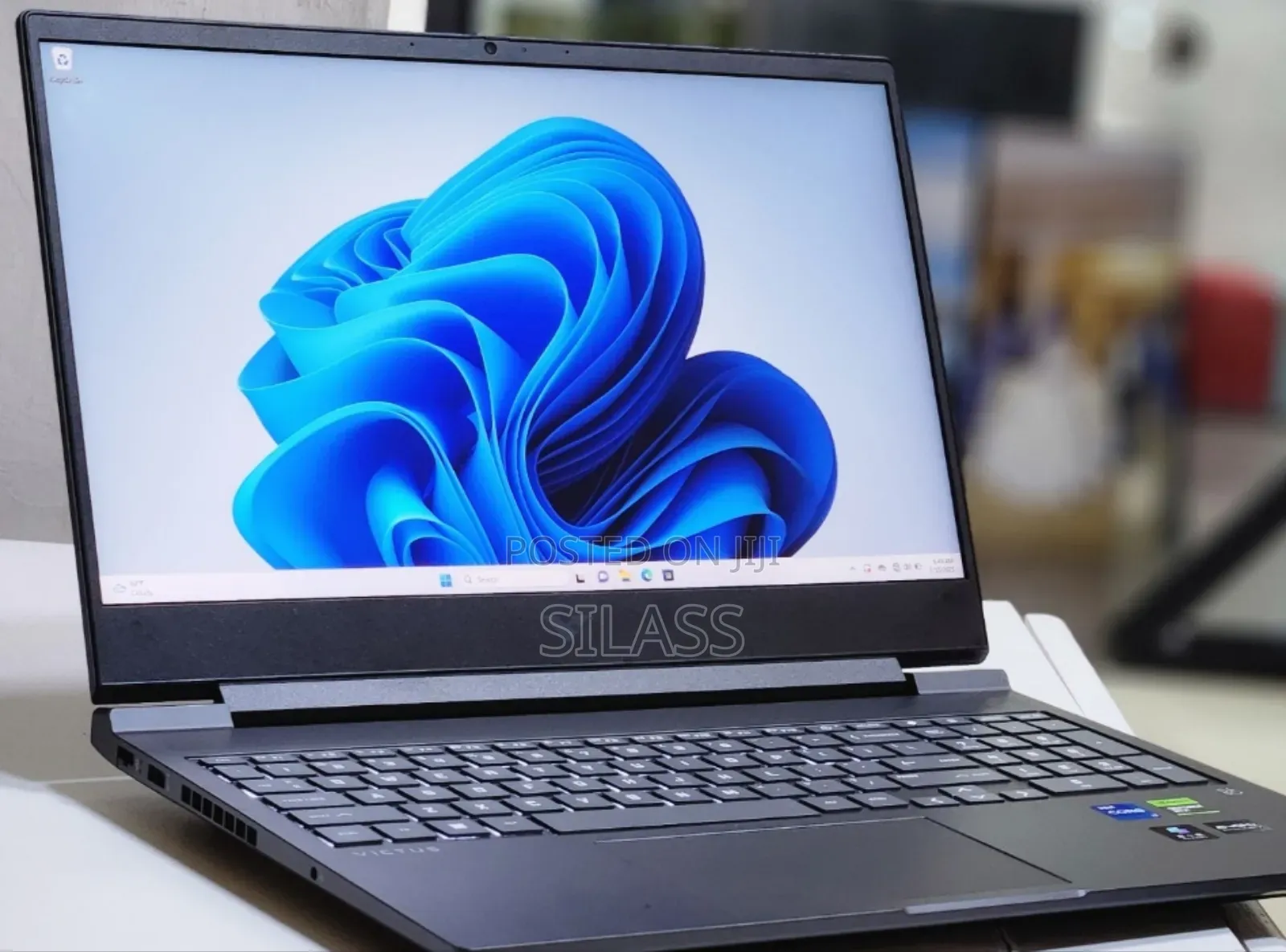 New Laptop HP Victus 16 16GB Intel Core I7 SSD 1T