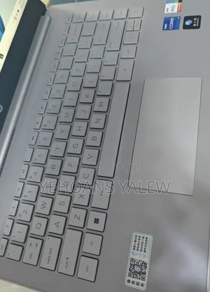 New Laptop HP Stream Notebook 8GB Intel Core I7 SSD 1T