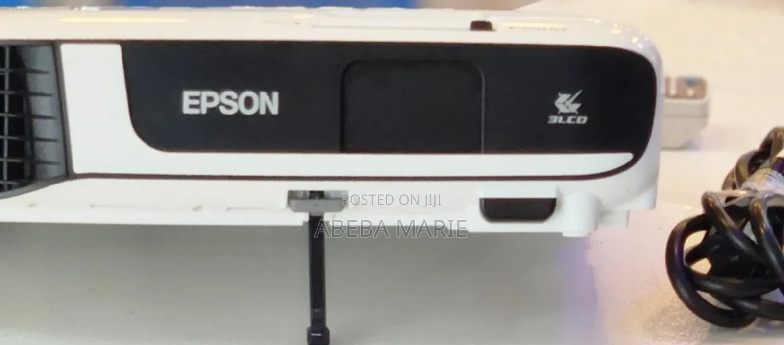 Epson Projector Model: Eb-X51 Has: Bag Remote