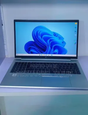 New Laptop HP EliteBook 850 G8 16GB Intel Core I7 SSD 512GB
