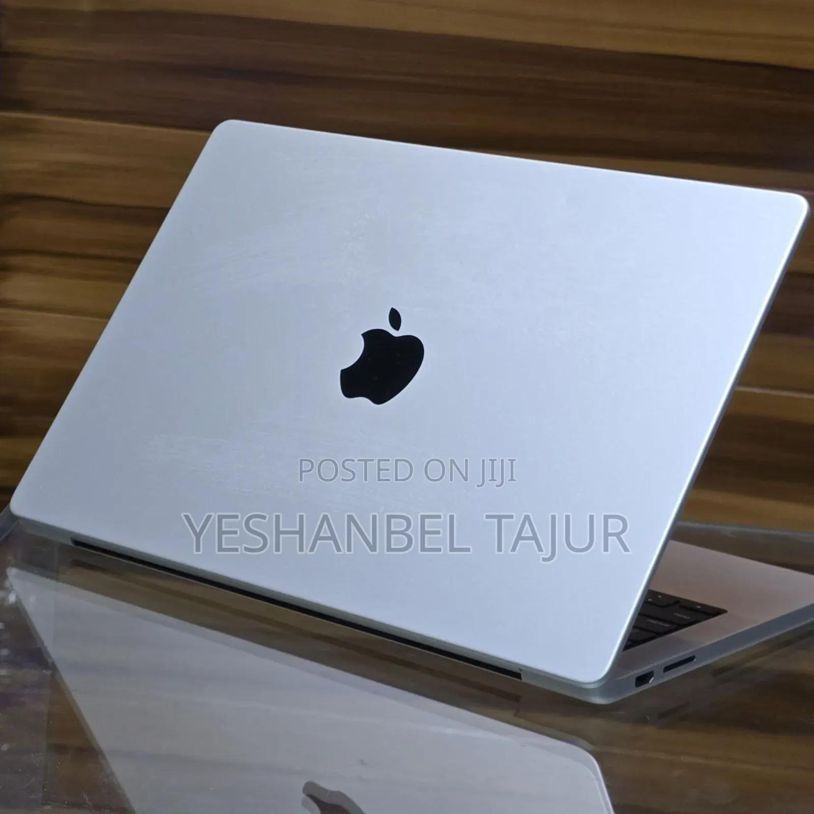 New Apple MacBook Pro Max 2023 M2 14-Inch 16GB Apple M3 SSD 512GB