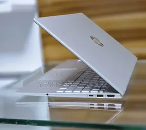 New Laptop HP Pavilion 15 8GB Intel Core I5 SSD 512GB