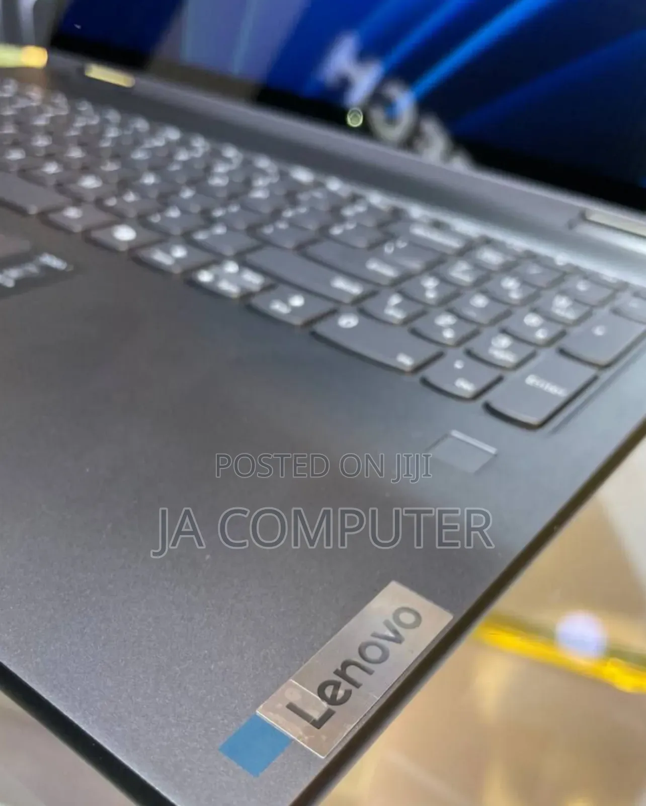 New Laptop Lenovo Yoga 7i 16GB Intel Core Ultra 7 SSD 1T