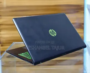 New Laptop HP Pavilion 15 8GB Intel Core I5 HDD 1T