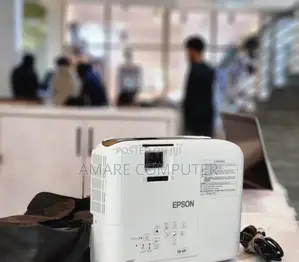 Epson Projector Model: Eb-X51 Has: Bag Remote