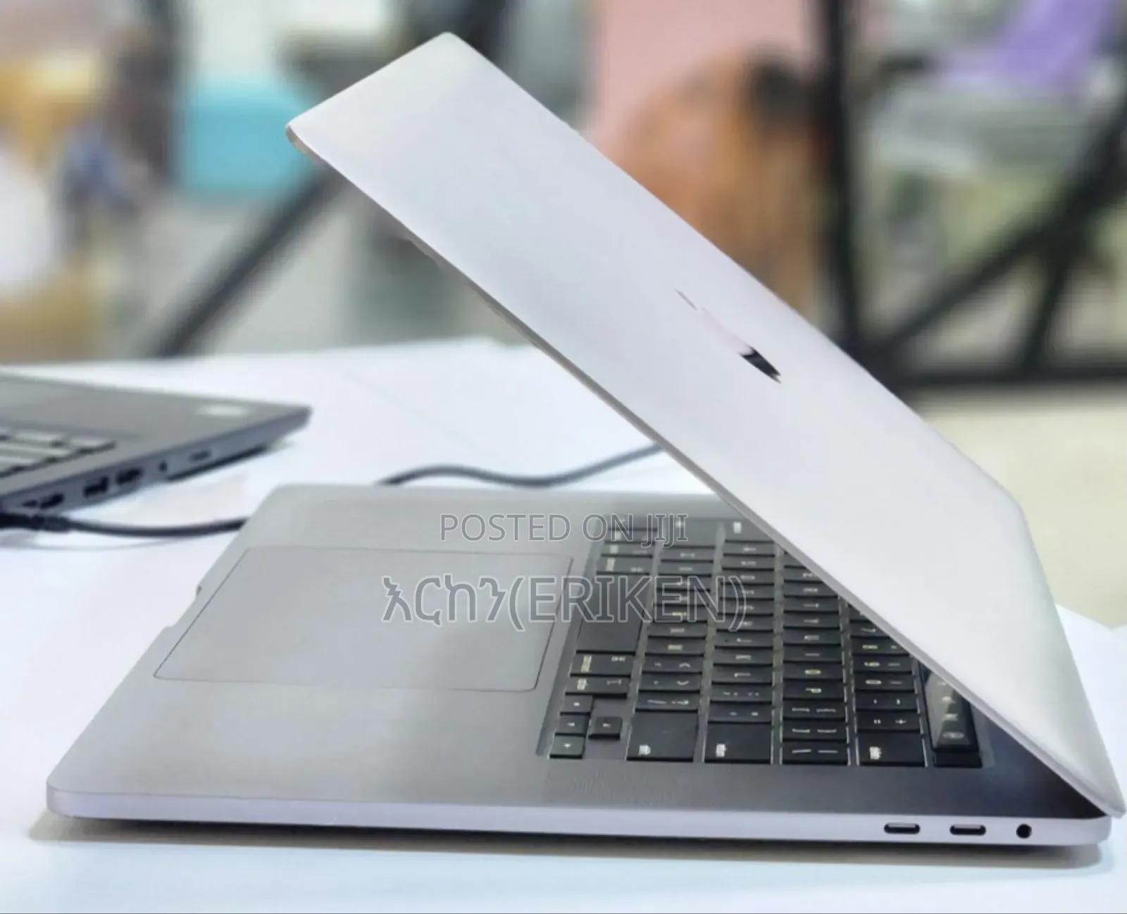 New Laptop Apple MacBook Pro 2019 32GB Intel Core I9 SSD 1T