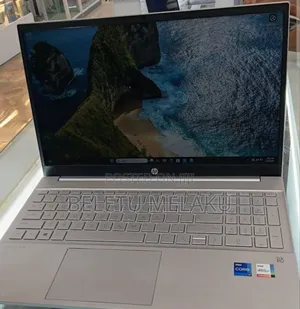 New Laptop HP Pavilion 15 16GB Intel Core I7 SSD 512GB