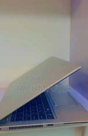 New Laptop HP EliteBook 840 G5 16GB Intel Core I7 SSD 512GB