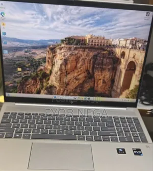 New Laptop HP Pavilion 15 16GB Intel Core I7 SSD 1T
