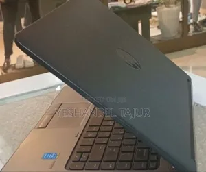 New Laptop HP EliteBook 840 G8 16GB Intel Core I5 SSD 512GB