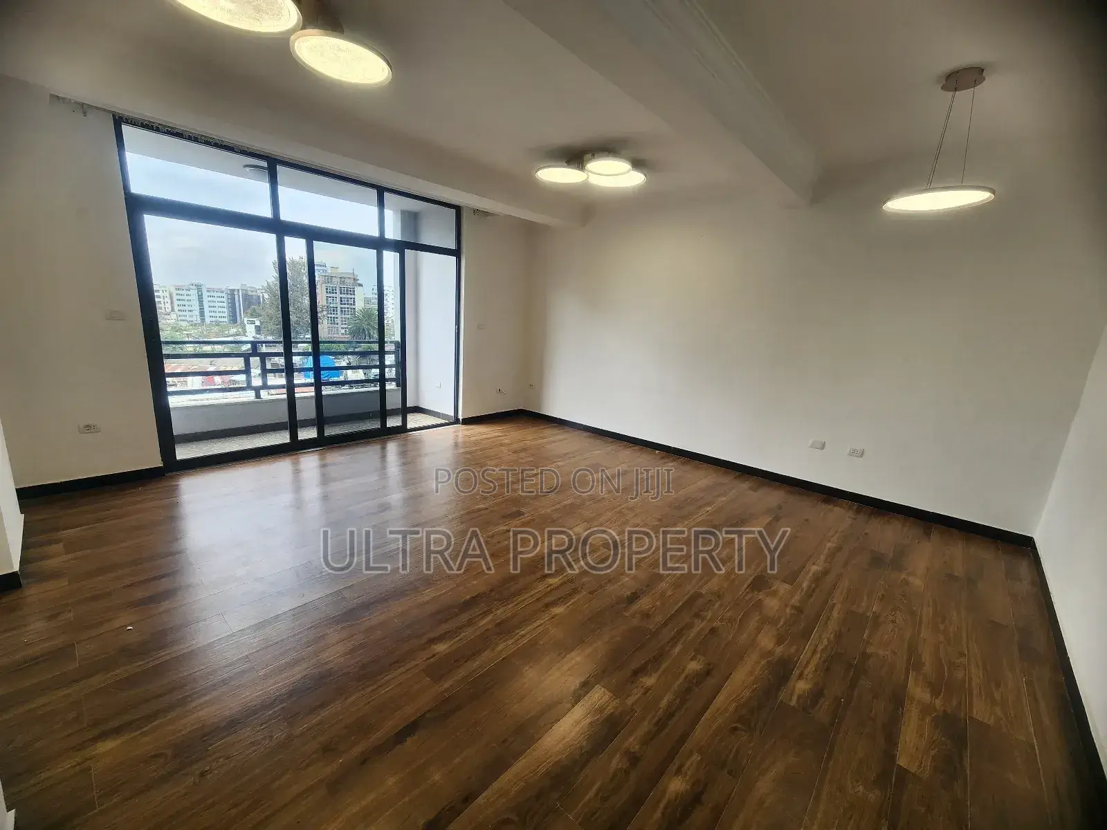 4bdrm Apartment in Bole for rent