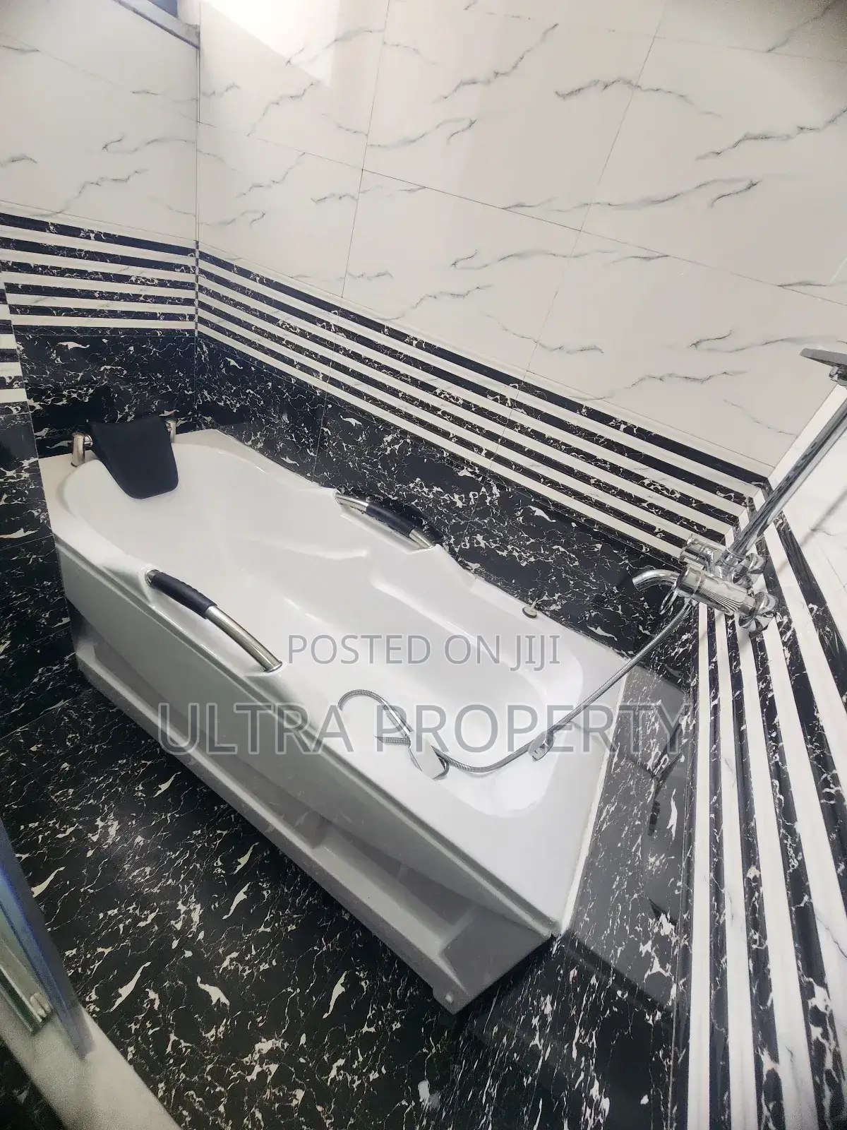 4bdrm Apartment in Bole for rent