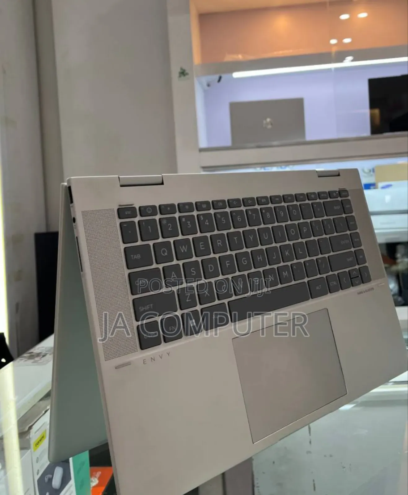 New Laptop HP Envy X360 16GB Intel Core I7 SSD 512GB