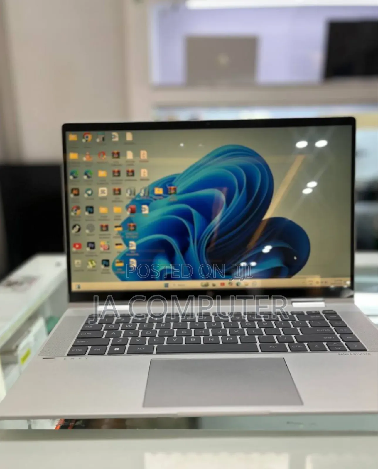 New Laptop HP Envy X360 16GB Intel Core I7 SSD 512GB