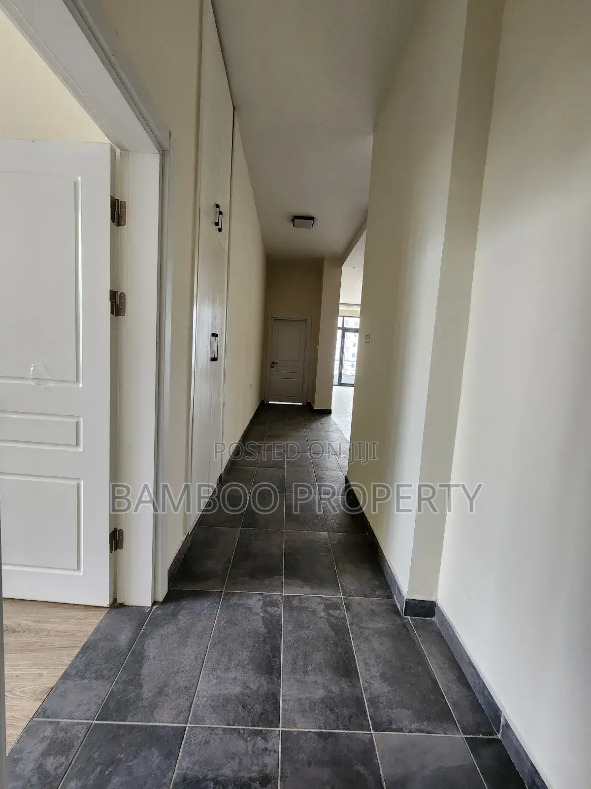 3bdrm Apartment in Bole for sale