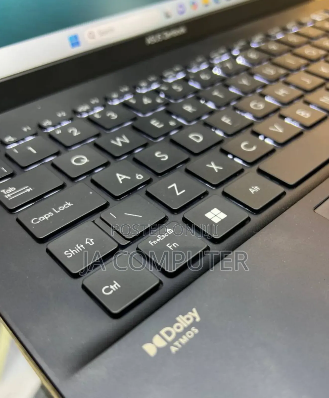 New Laptop Asus ZenBook UX330UA 16GB AMD Ryzen 5 SSD 512GB