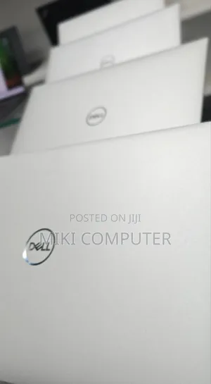 Photo - New Laptop Dell XPS 15 16GB Intel Core I7 SSD 512GB