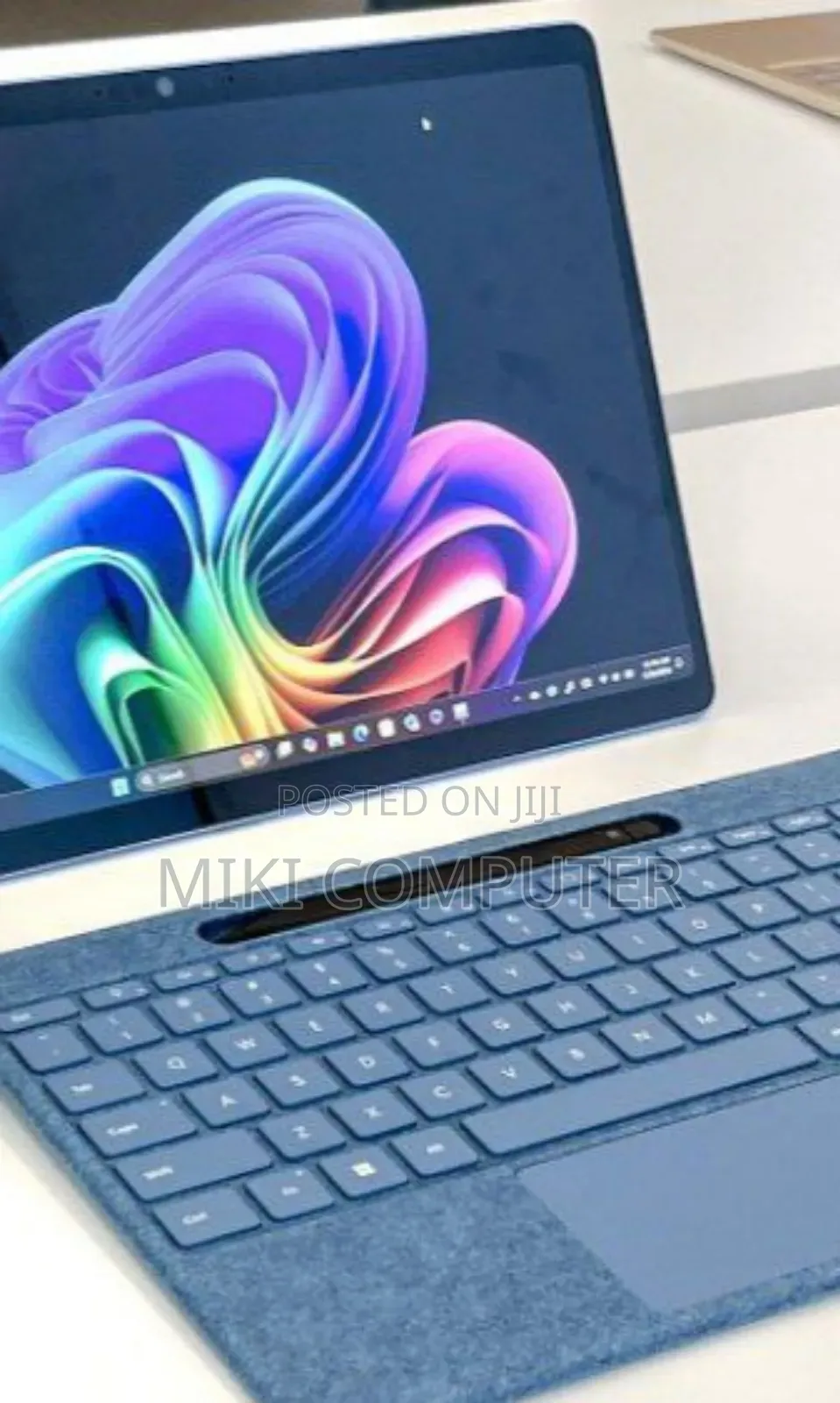 New Laptop Microsoft Surface Pro 10 16GB SSD 512GB