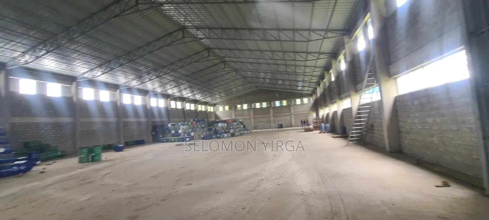 Warehouse for Rent የሚከራይ