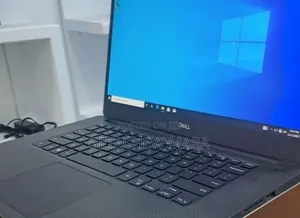 New Laptop Dell Precision 7510 16GB Intel Core I7 SSD 512GB
