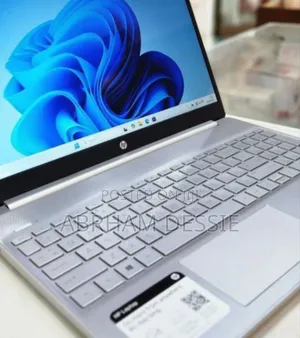 New Laptop HP 16GB Intel Core I7 SSD 512GB