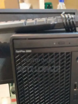 New Desktop Computer Dell Optiplex 3090 8GB Intel Core I5 SSD 1T