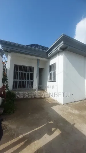 3bdrm House in Oromia, East Shewa for sale