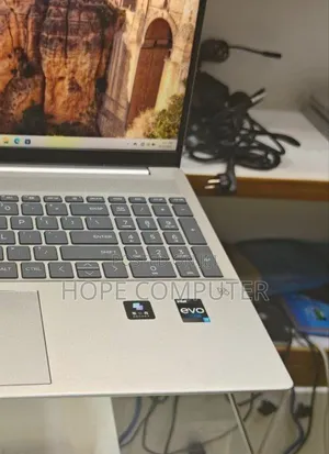 Photo - New Laptop HP Pavilion 15 16GB Intel Core I7 SSD 1T