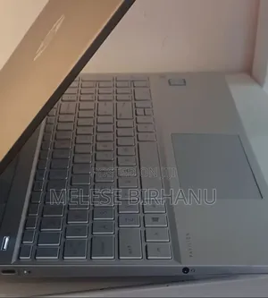 New Laptop HP Pavilion 15 12GB Intel Core I5 SSD 256GB