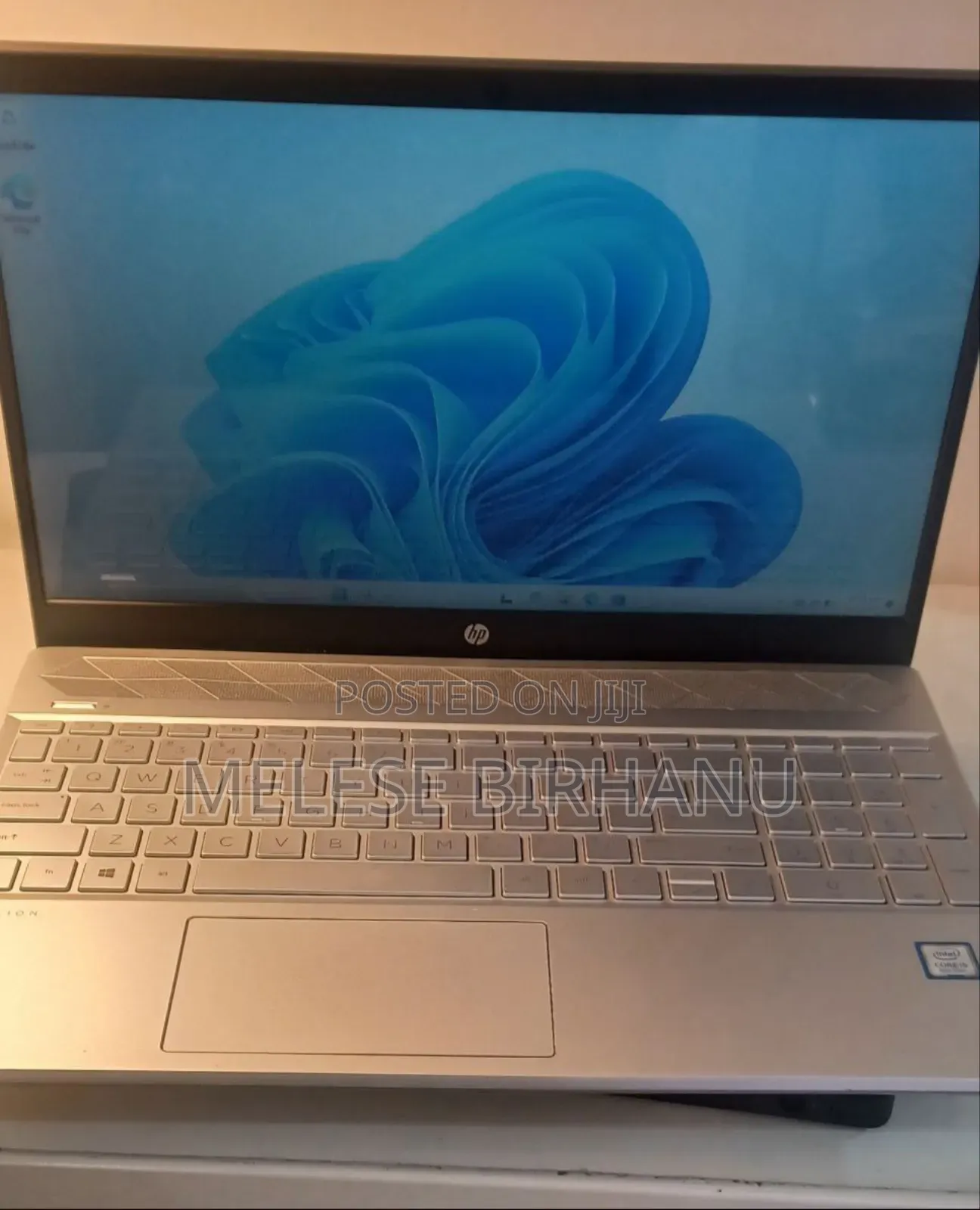 New Laptop HP Pavilion 15 12GB Intel Core I5 SSD 256GB