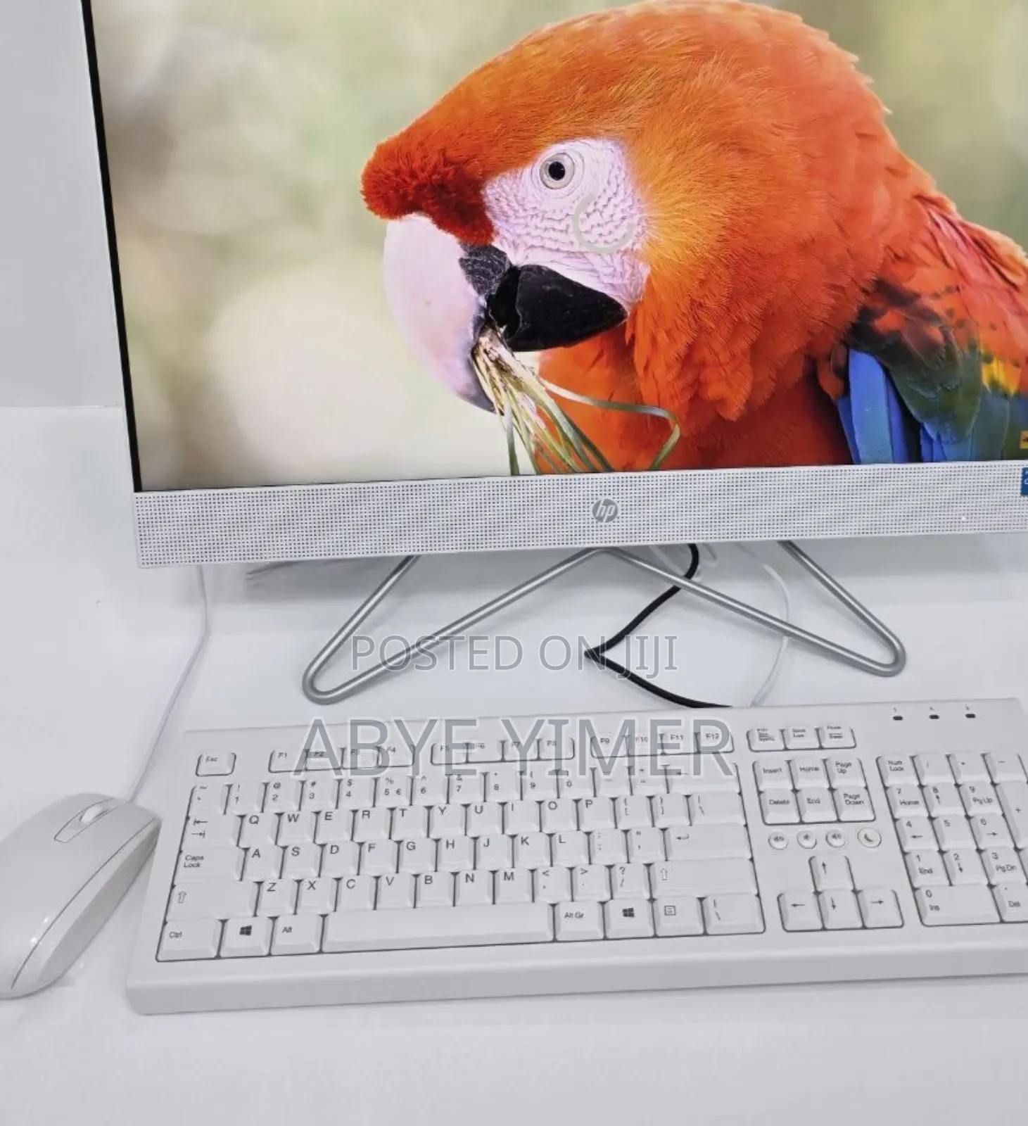 New Desktop Computer HP 200 G4 All-in-One 8GB Intel Core i3 HDD+SSD 1T