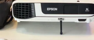 Epson Projector Model: Eb-X51 Has: Bag Remote