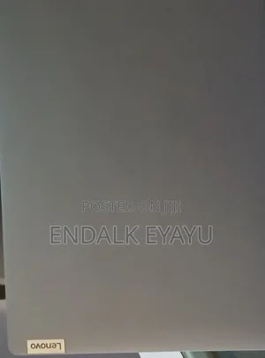 New Laptop Lenovo 8GB Intel Core I3 SSD 256GB