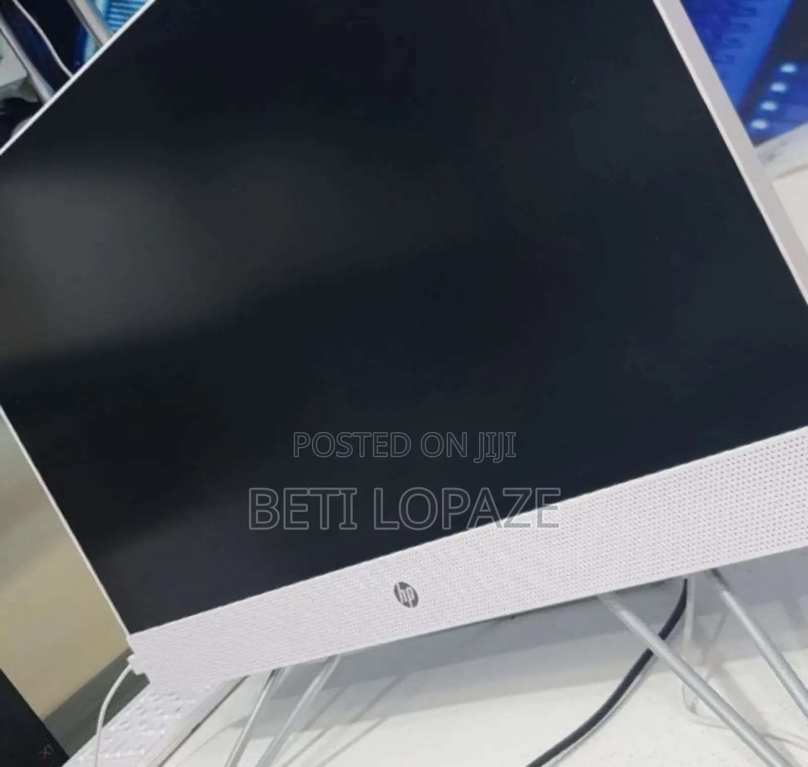 New HP 200 G4 22 All-in-One 8GB Intel Core I5 SSD 512GB