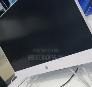 Photo - New HP 200 G4 22 All-in-One 8GB Intel Core I5 SSD 512GB